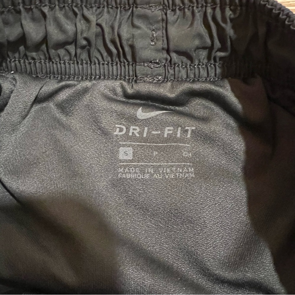 Nike Tempo Shorts - Picture 4 of 4